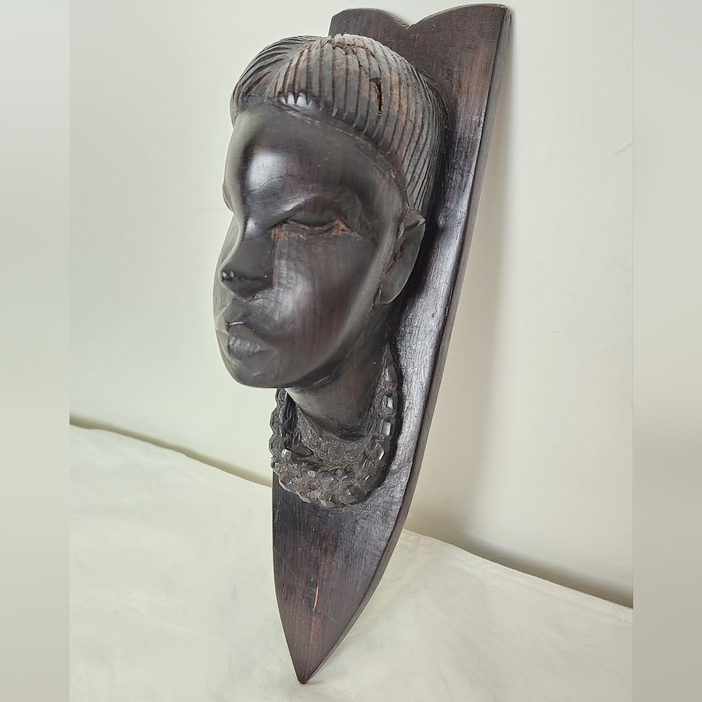 Vintage Hand Carved African Bust